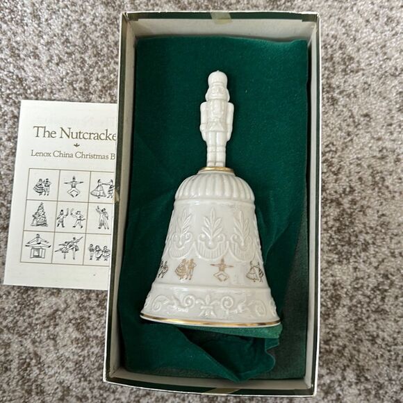 Lenox The Nutcracker Authentic China Bell w/certificate - Picture 2 of 6